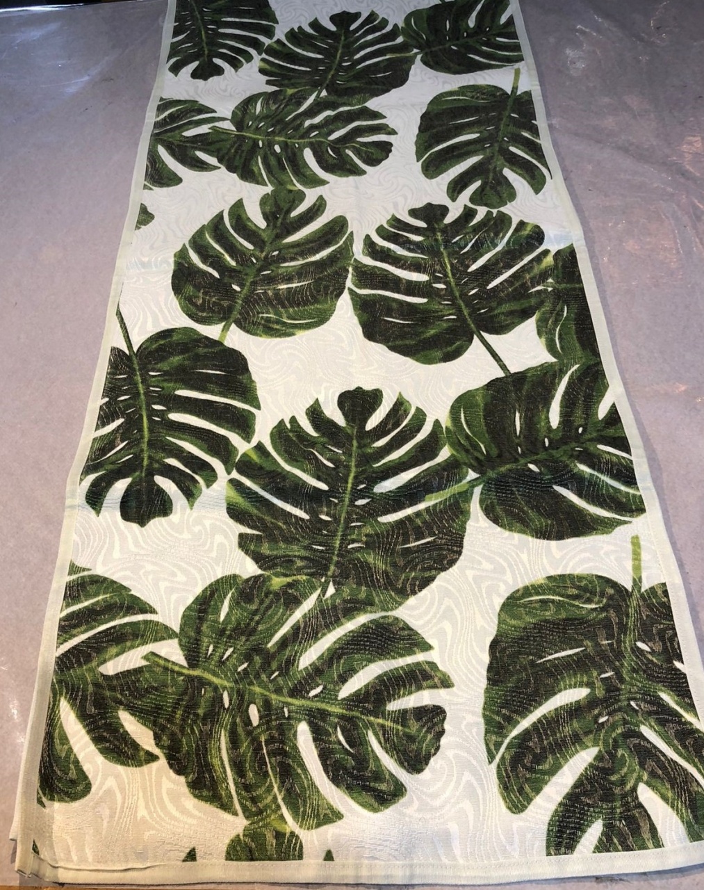 Caminho Costela de Adão Verde Jacquard 200X40Cm - FOCUSEVENTOSJATAI