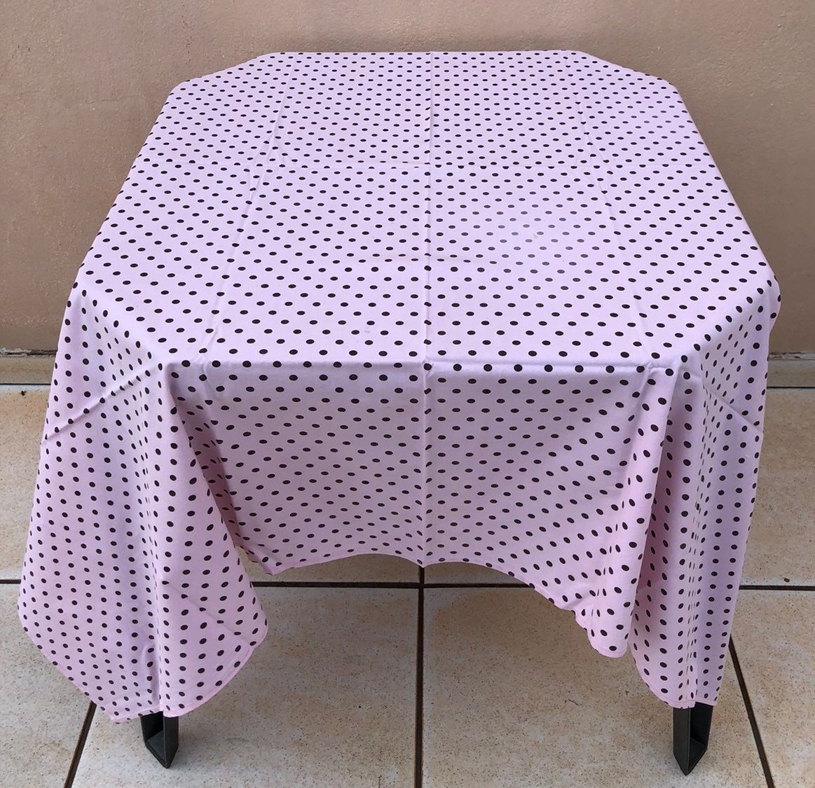 Forro Quadrado Poá Rosa Bola Marron 140X140Cm - FOCUSEVENTOSJATAI