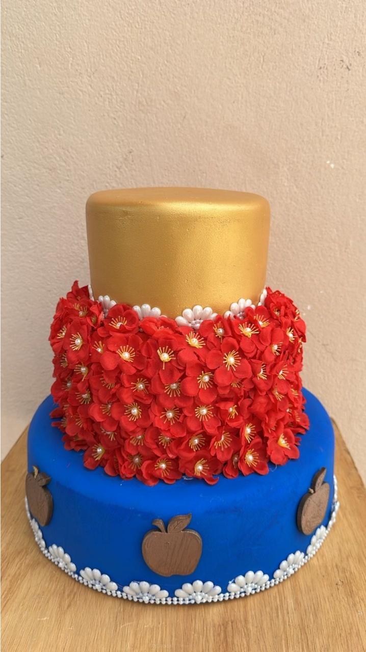Maquete Branca de Neve Florzinha Vermelha 3X1 - FOCUSEVENTOSJATAI