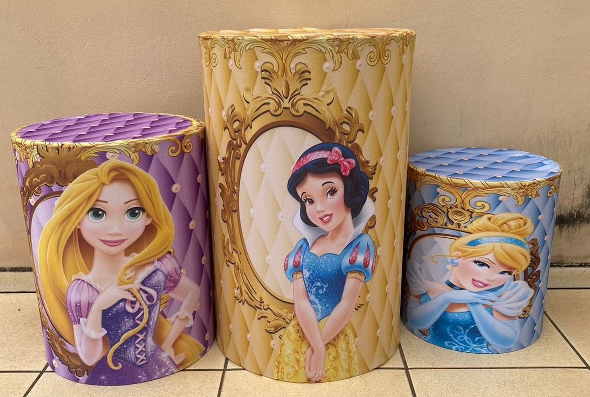 Princesa Disney Enrolados Branca de Neve E Cinderela  Cilindro Pmg - FOCUSEVENTOSJATAI