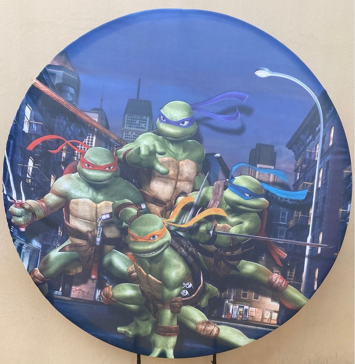 Tartarugas Ninja Na Cidade Painel Redondo 150Cm - FOCUSEVENTOSJATAI