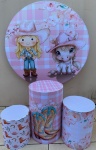 Boiadeira Loirinha E  Vaquinha Rosa Painel Redondo 150Cm - imagem 1