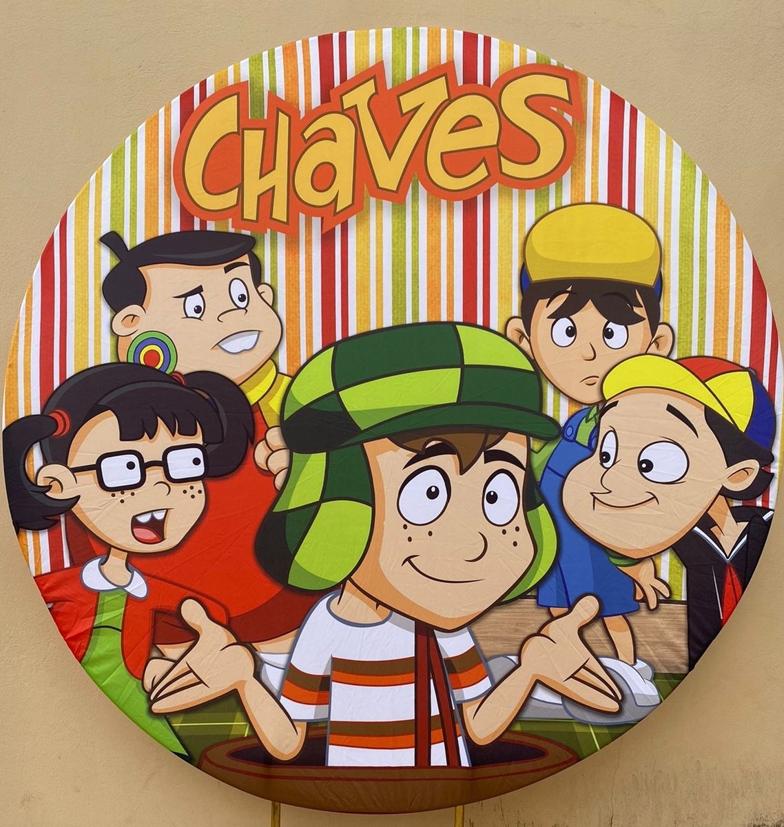 Chaves E Amigos Painel Redondo 150Cm - FOCUSEVENTOSJATAI