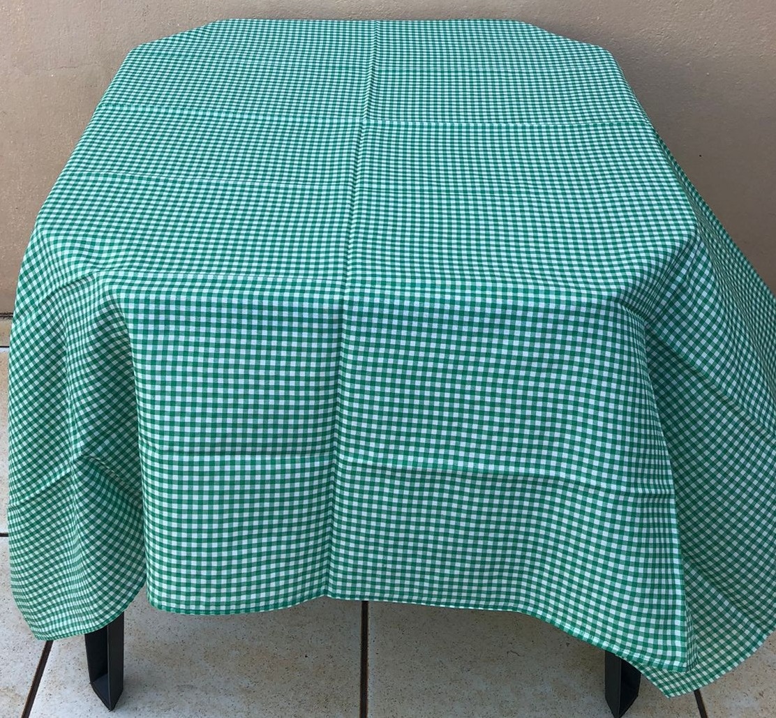Forro Quadrado Xadrez Verde Poliester 140X140Cm - FOCUSEVENTOSJATAI