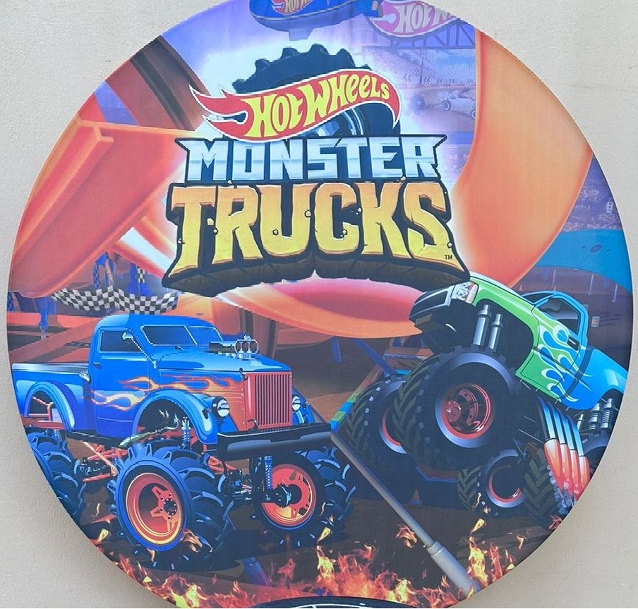 Hot Wheels 02 Monster Trucks Painel Redondo 150Cm - FOCUSEVENTOSJATAI