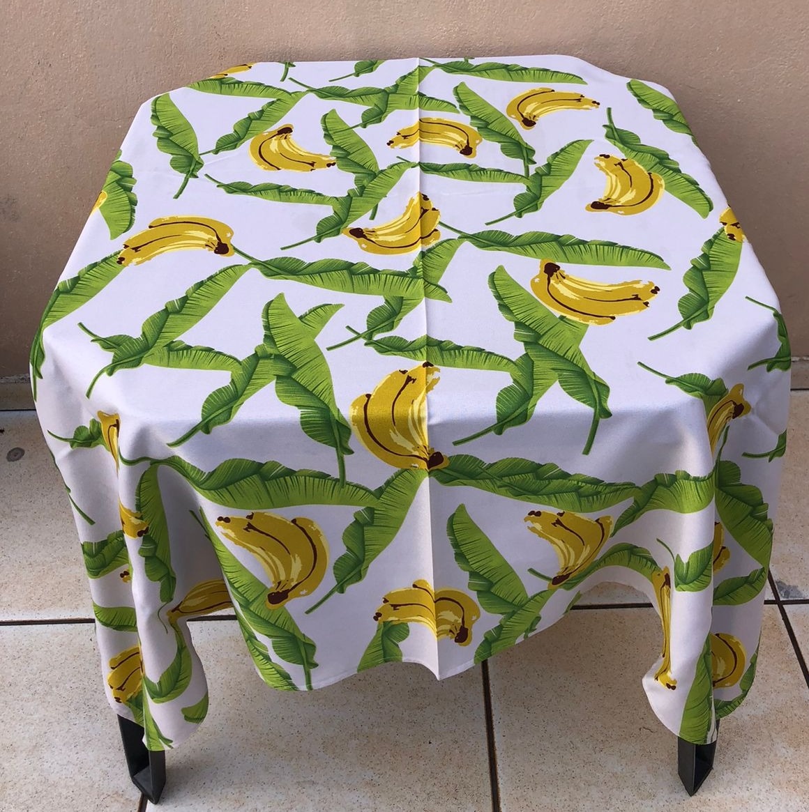 Forro Quadrado Banana Branco Oxford 140X140Cm - FOCUSEVENTOSJATAI