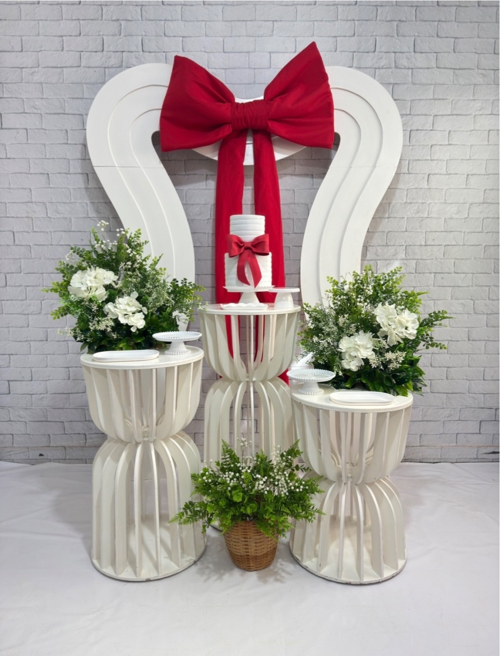Laço Vermelho 3 - Top Demais Decorações e Locações 