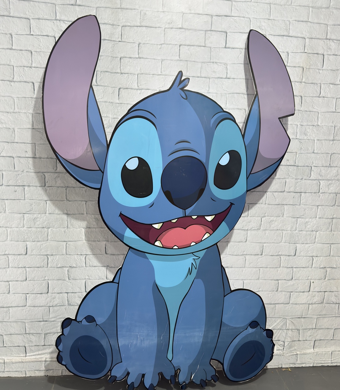 Stitch Display - Top Demais Decorações e Locações 