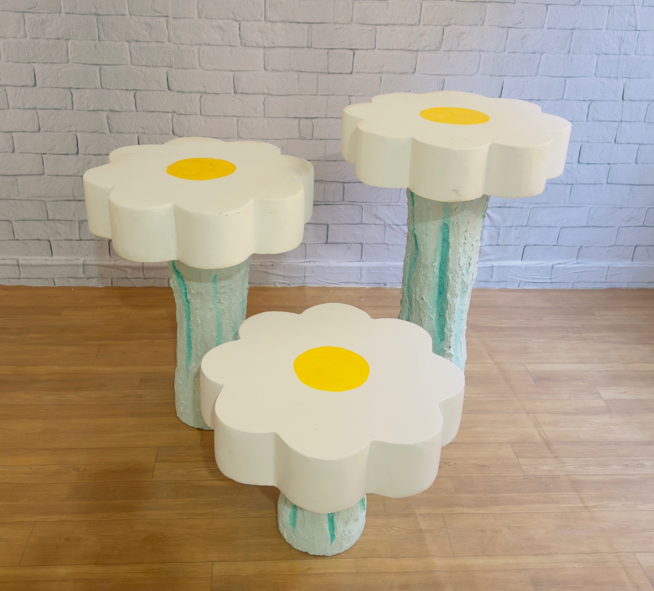 Mesa Trio Margaridas - Top Demais Decorações e Locações 