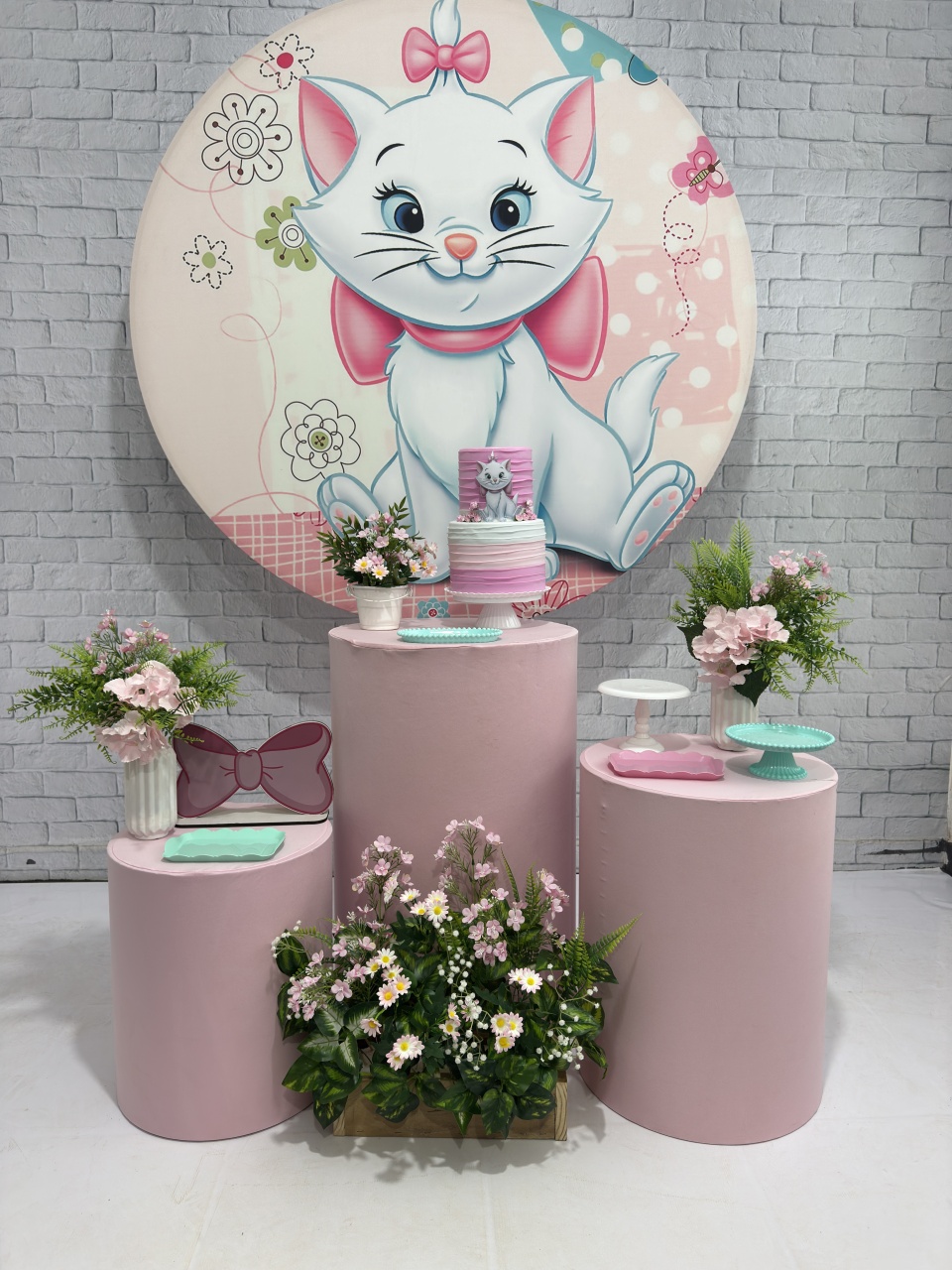 Gatinha Marie 3 - Top Demais Decorações e Locações 