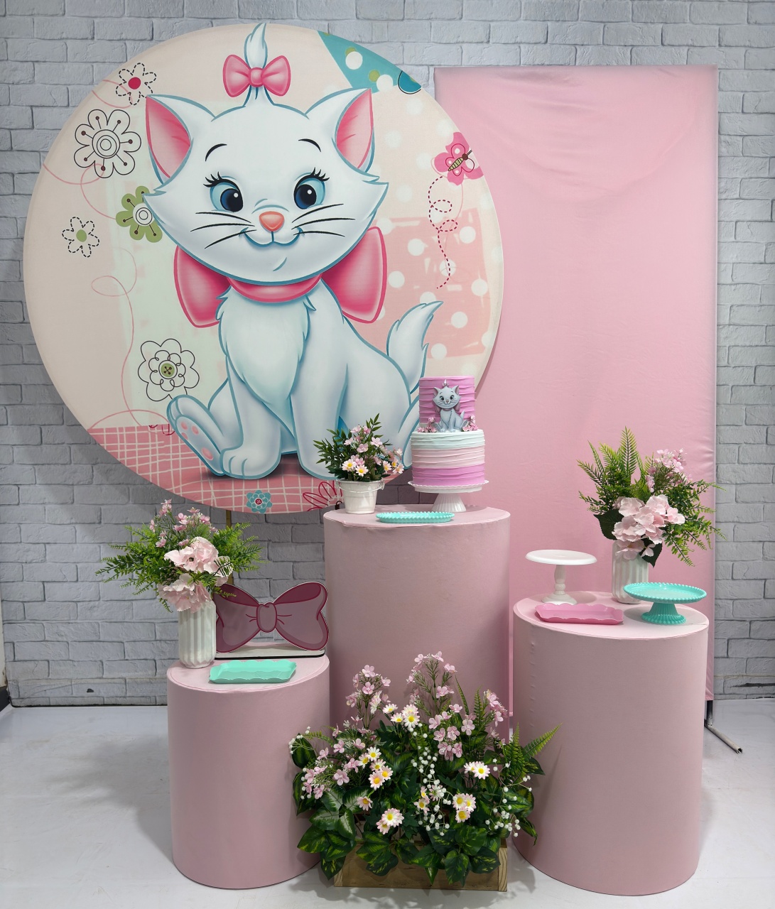 Gatinha Marie 4 - Top Demais Decorações e Locações 