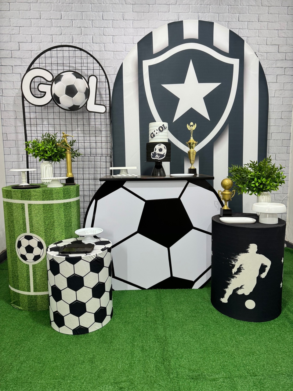 Botafogo 4 - Top Demais Decorações e Locações 