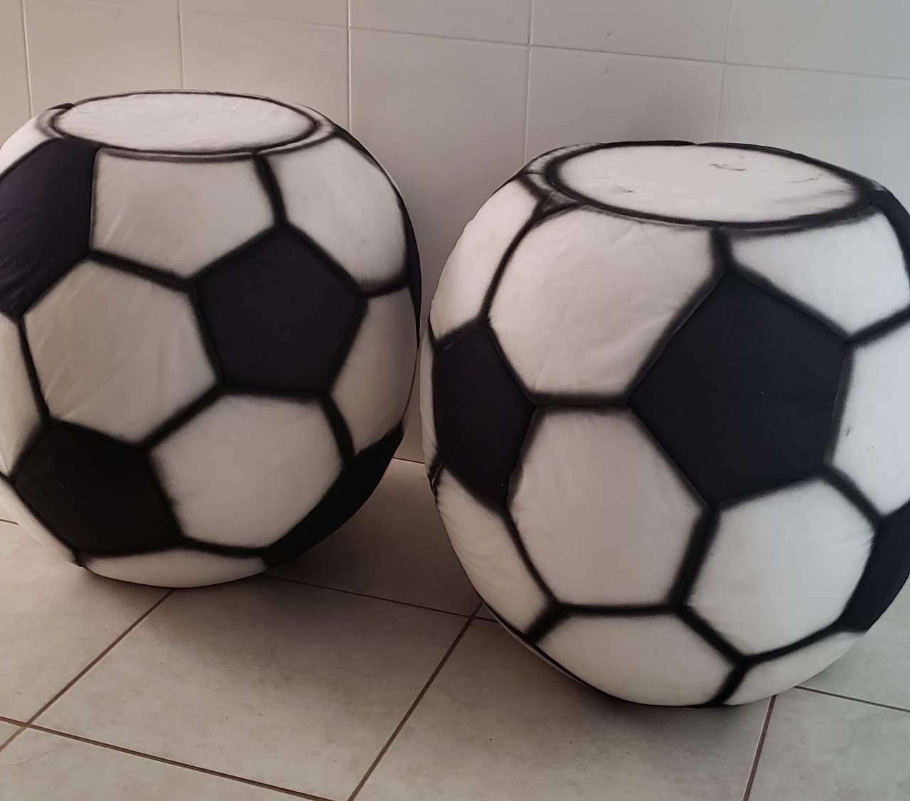 Mesa Bola  - Top Demais Decorações e Locações 