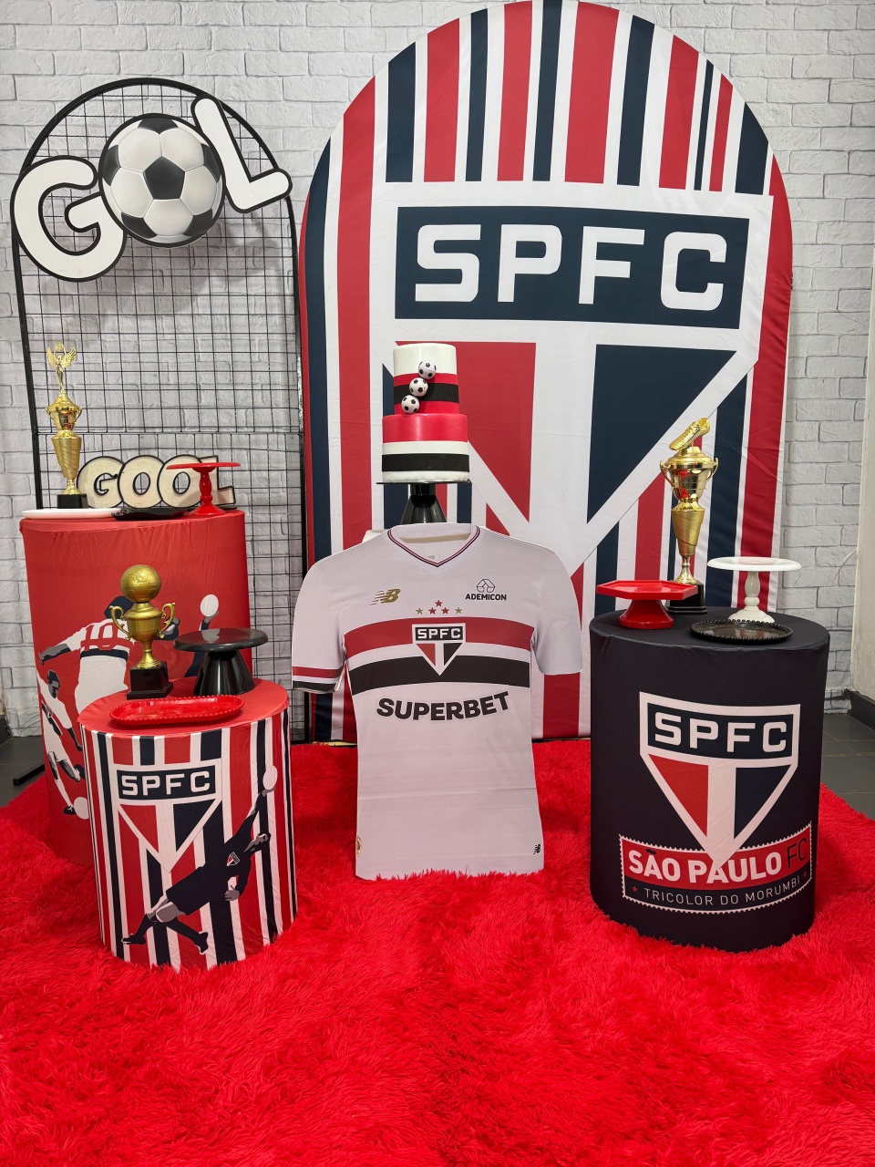 Sao Paulo 2 - Top Demais Decorações e Locações 