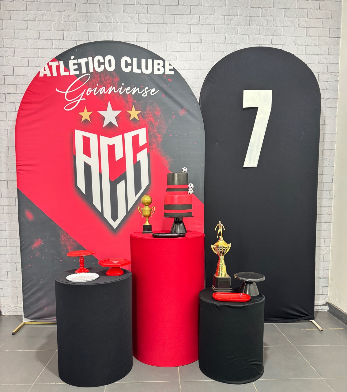 Atlético Goiano 4 - Top Demais Decorações e Locações 