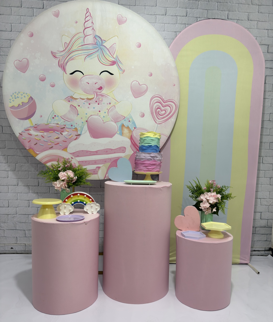 Unicórnio 2 - Top Demais Decorações e Locações 