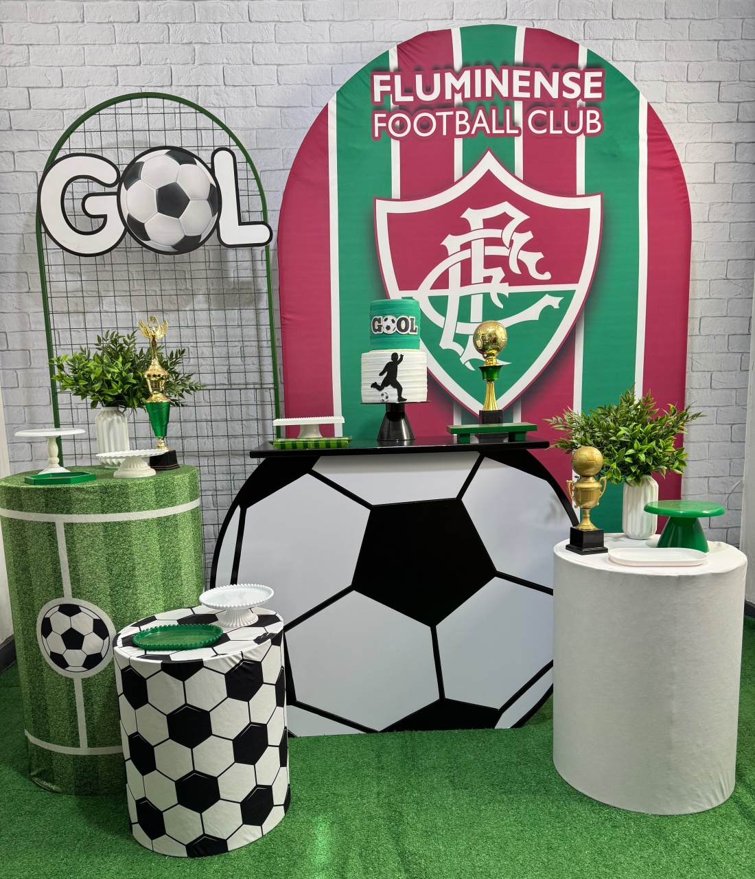 Fluminense 3 - Top Demais Decorações e Locações 