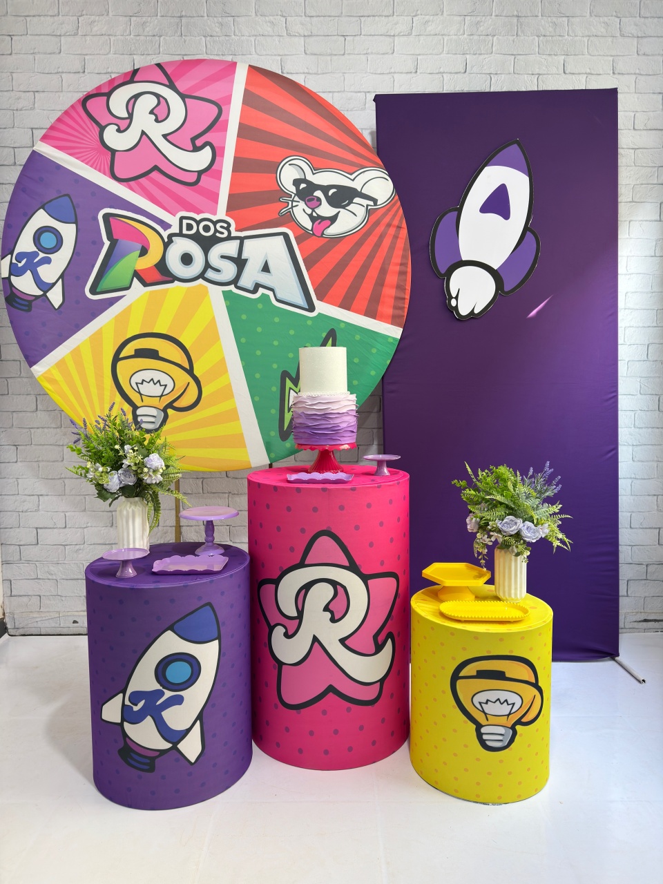 Grupo dos Rosa 7 - Top Demais Decorações e Locações 
