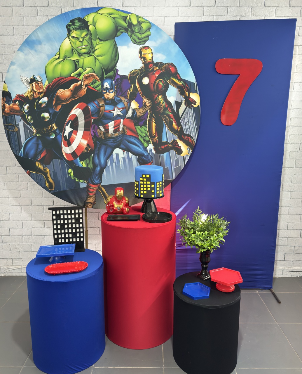 Super Herois - Top Demais Decorações e Locações 