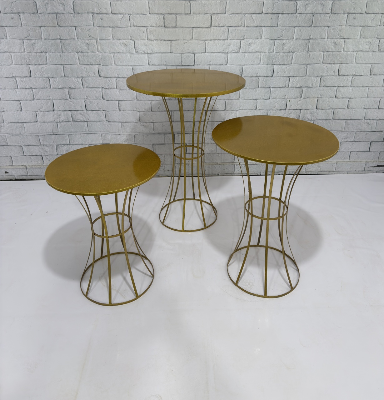 Trio Cinturinha Dourada  - Top Demais Decorações e Locações 