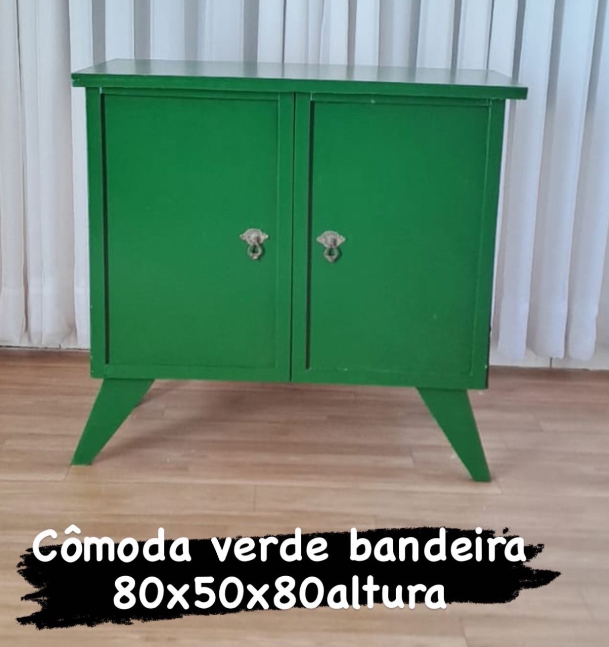 Mesa Comoda - Top Demais Decorações e Locações 