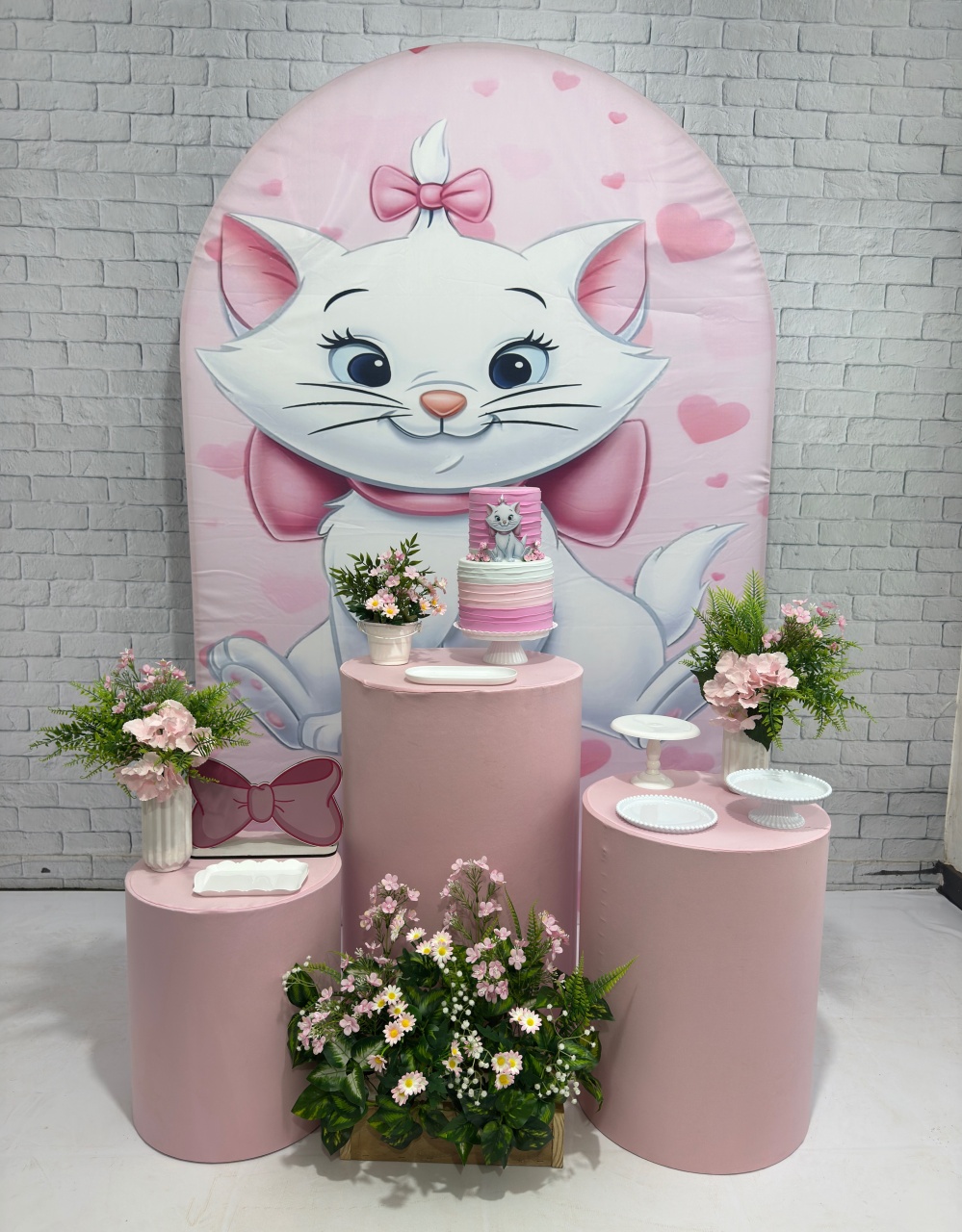 Gatinha Marie 2 - Top Demais Decorações e Locações 