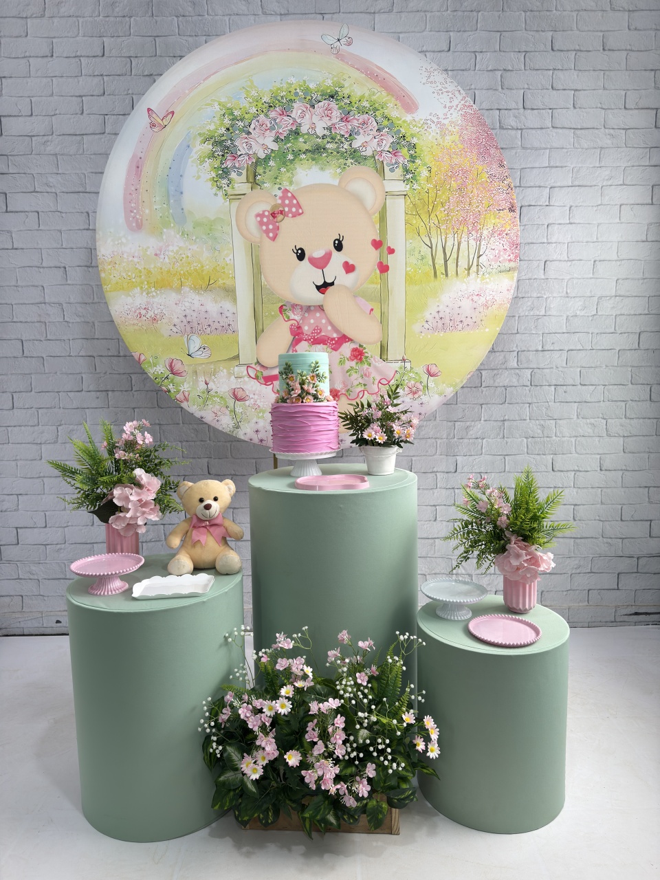 Ursa 1 - Top Demais Decorações e Locações 