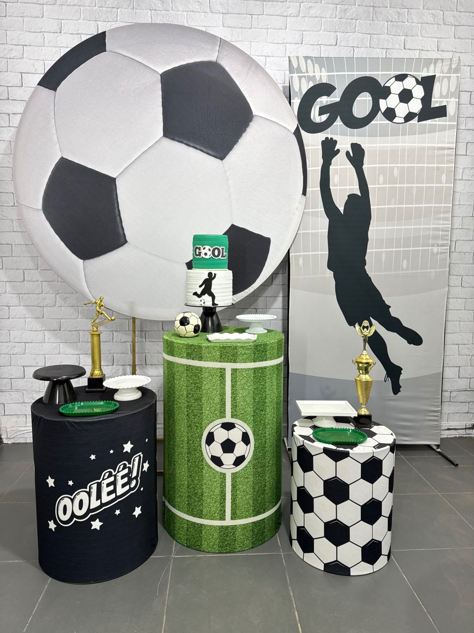 Bola de Futebol 5 - Top Demais Decorações e Locações 