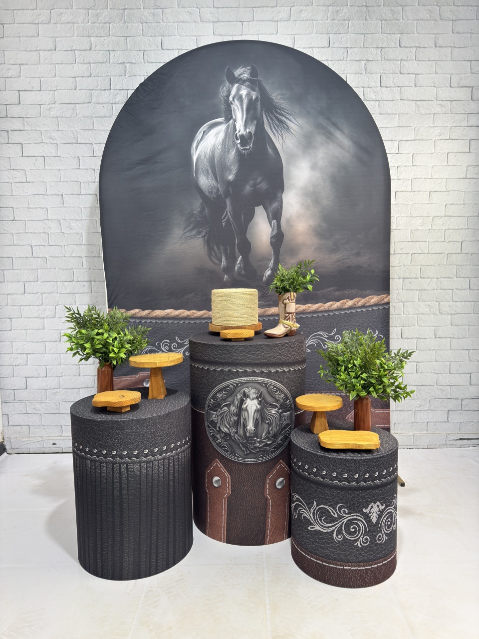 Cavalo 3 - Top Demais Decorações e Locações 